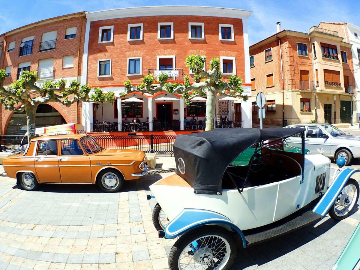 Hotel Hostal Plaza Mayor Carrión de los Condes Exterior foto