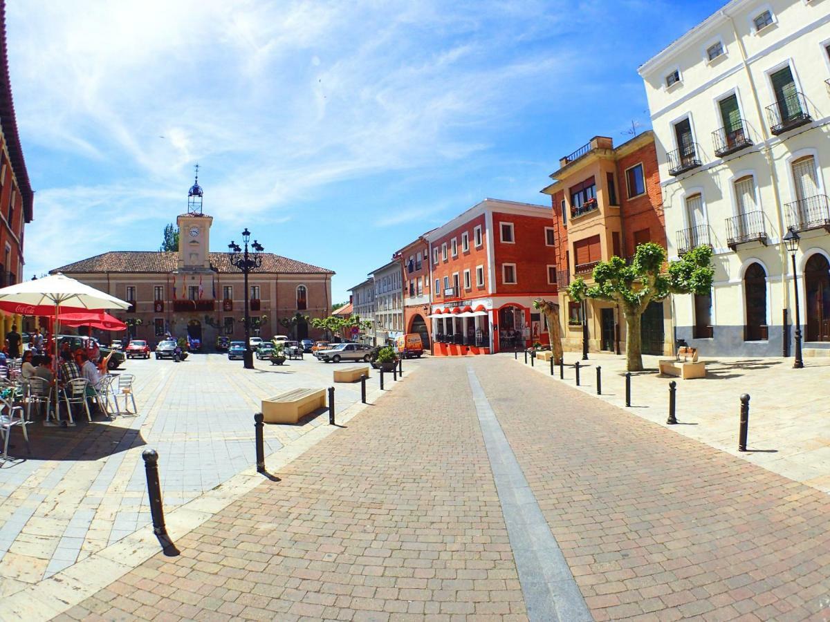 Hotel Hostal Plaza Mayor Carrión de los Condes Exterior foto